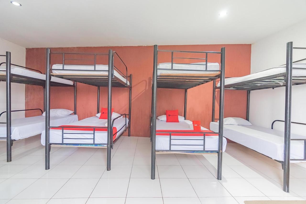 อมัวรี เวนิส Hotel บันดุง ภายนอก รูปภาพ